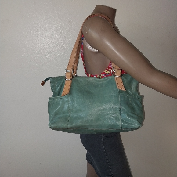 FOSSIL OLIVE GREEN LEATHER BAG# 4652. EUC - Picture 4 of 16